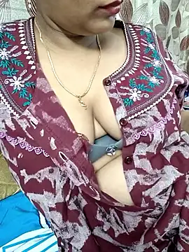 samitasharma online show from September 23, 2025, 3:37 pm