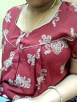 samitasharma online show from October 31, 2025, 6:42 pm