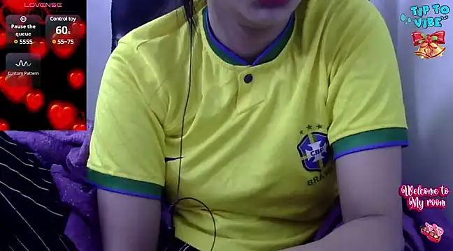 Barbie-Queen2 online show from December 5, 2024, 5:39 pm