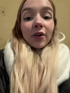 Baby Tiny online show from February 1, 2025, 4:22 pm