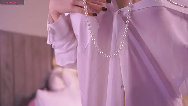 Snapshot of Tella_dream chatting on January 19, 2025, 11:34 am Tella dream online show from January 19, 2025, 11:34 am