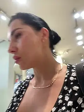 Roxana-Sexy online show from July 21, 2026, 5:10 am