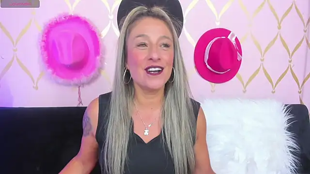 ladylians online show from January 11, 2025, 6:23 pm