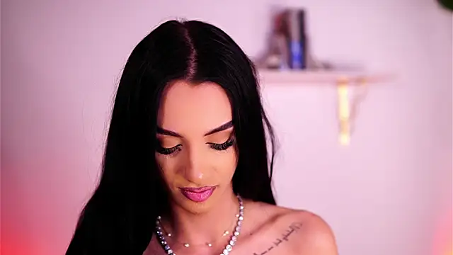 HaylieMilf online show from February 28, 2026, 3:35 pm