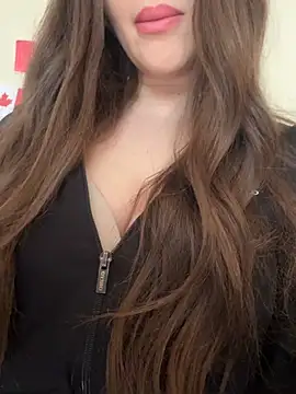 Elinatiranda online show from July 17, 2026, 6:02 pm