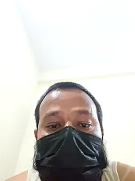 punecouple6 online show from September 10, 2025, 7:58 pm