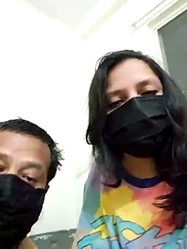 punecouple6 online show from October 5, 2025, 8:29 pm