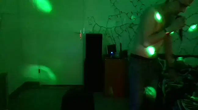 Snapshot of brunoguunot chatting on February 22, 2025, 10:20 pm brunoguunot online show from February 22, 2025, 10:20 pm