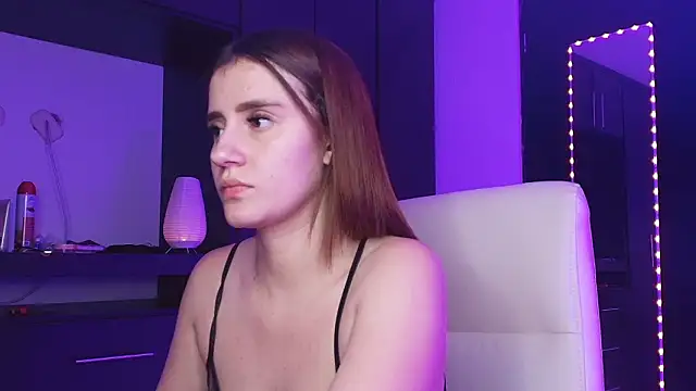 TinaJonnes  online show from February 28, 2026, 6:03 am