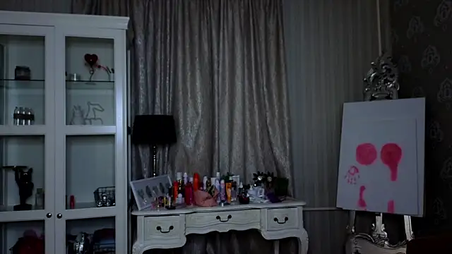 AnneFoxy online show from November 15, 2025, 7:27 am