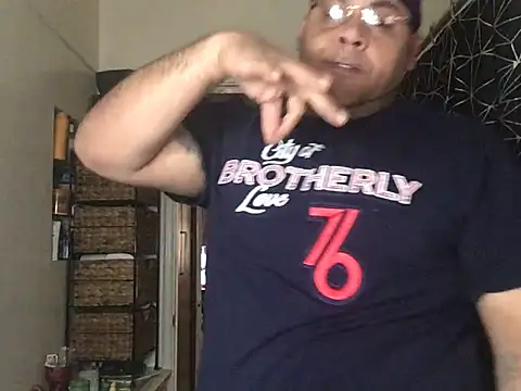 Snapshot of fatboyjayohh126 chatting on December 21, 2024, 5:29 pm fatboyjayohh126 online show from December 21, 2024, 5:29 pm