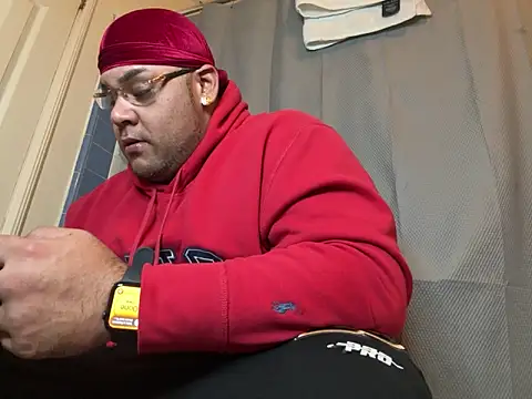 Snapshot of fatboyjayohh126 chatting on January 19, 2025, 4:01 am fatboyjayohh126 online show from January 19, 2025, 4:01 am