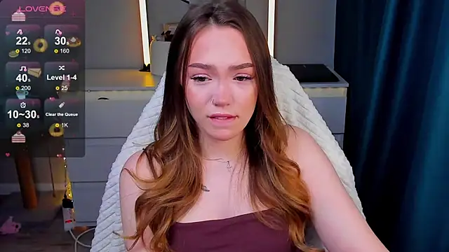 Evia r0se online show from March 9, 2026, 8:07 am