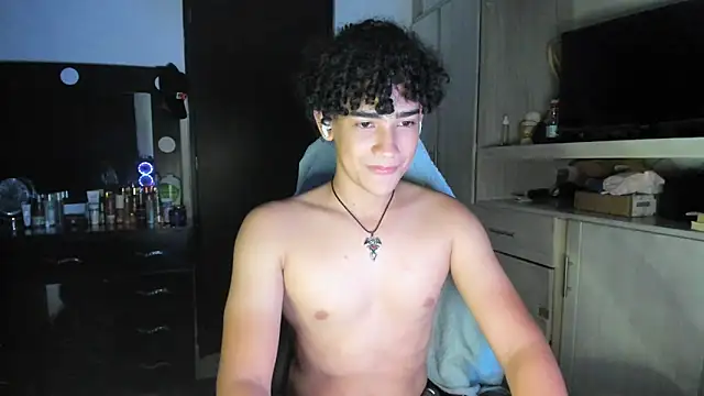Snapshot of jake_willianss chatting on June 20, 2026, 4:04 am jake willianss online show from June 20, 2026, 4:04 am