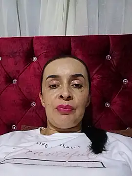 Samantha Sullivan  online show from January 17, 2026, 3:00 am