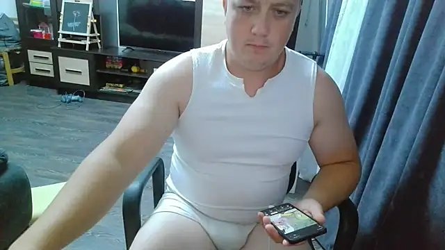 Snapshot of gamblingbum chatting on July 17, 2026, 7:08 pm gamblingbum online show from July 17, 2026, 7:08 pm