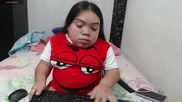 Michelle Brooks online show from April 26, 2026, 5:49 am