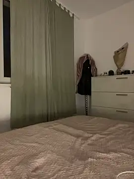 Snapshot of alexaandreea99 chatting on December 15, 2024, 1:02 am alexaandreea99 online show from December 15, 2024, 1:02 am