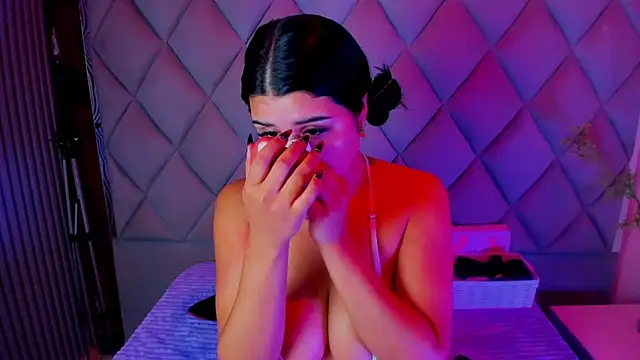 Snapshot of venusowen_ chatting on October 14, 2025, 1:01 pm venusowen online show from October 14, 2025, 1:01 pm