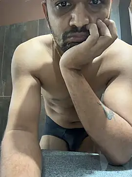 jd82000 online show from April 5, 2026, 5:26 am