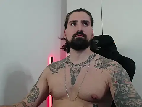 MateoHunk online show from September 24, 2025, 4:21 pm