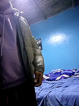 Snapshot of alexchir4 chatting on September 24, 2025, 9:45 am alexchir4 online show from September 24, 2025, 9:45 am