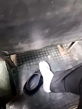 Snapshot of alexchir4 chatting on September 25, 2025, 5:38 pm alexchir4 online show from September 25, 2025, 5:38 pm