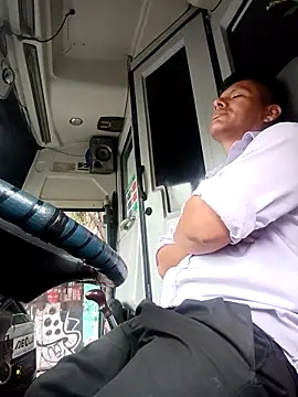 alexchir4 online show from February 11, 2026, 12:43 pm