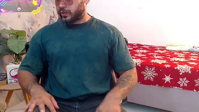 Snapshot of hanz_col chatting on October 9, 2025, 1:42 pm hanz col online show from October 9, 2025, 1:42 pm