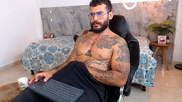 Snapshot of hanz_col chatting on November 16, 2025, 3:12 am hanz col online show from November 16, 2025, 3:12 am