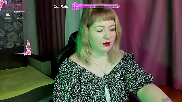 Snapshot of Victoria_Di chatting on December 5, 2024, 1:47 am Victoria Di online show from December 5, 2024, 1:47 am