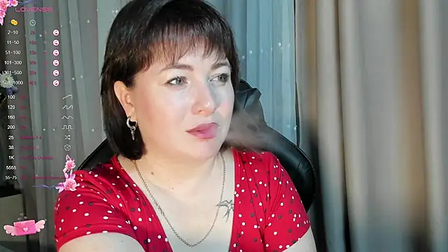 Snapshot of Victoria_Di chatting on September 18, 2025, 1:13 pm Victoria Di online show from September 18, 2025, 1:13 pm