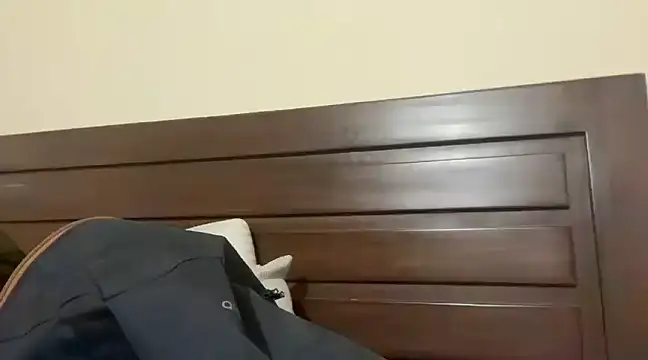 coolboy6566 online show from December 22, 2024, 12:07 am