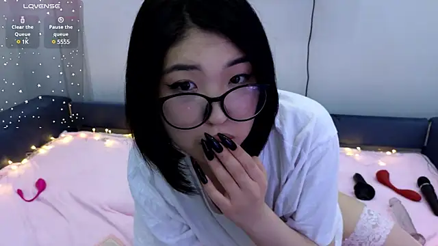 emili blanc online show from January 12, 2025, 12:23 pm