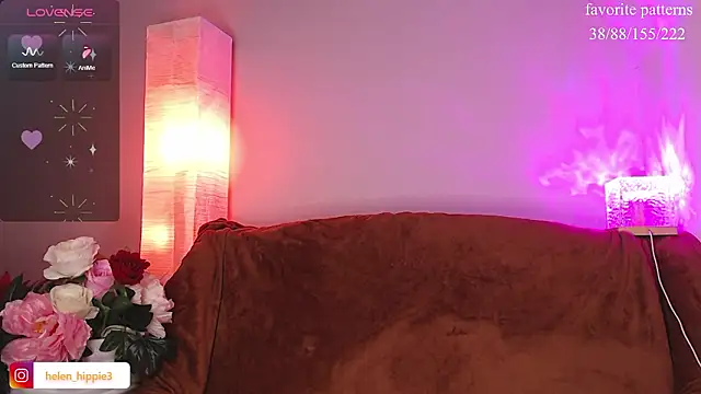 Snapshot of FoxRineHelen chatting on February 5, 2026, 10:58 pm FoxRineHelen online show from February 5, 2026, 10:58 pm