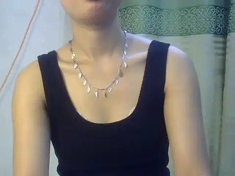 Snapshot of real_baddie chatting on August 5, 2026, 8:39 am real baddie online show from August 5, 2026, 8:39 am