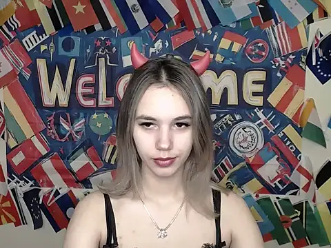 Snapshot of _StAcY chatting on October 31, 2025, 7:31 am StAcY online show from October 31, 2025, 7:31 am