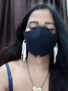 Snapshot of Lalisa_sexy chatting on October 26, 2025, 4:13 pm Lalisa sexy online show from October 26, 2025, 4:13 pm