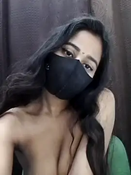 Lalisa sexy online show from April 18, 2026, 10:54 pm