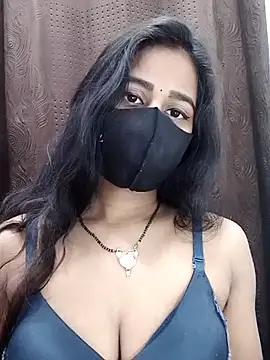 Lalisa sexy online show from April 24, 2026, 11:07 pm