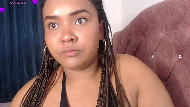 Snapshot of Evelyn_Sandoval chatting on March 11, 2025, 2:43 am Evelyn Sandoval online show from March 11, 2025, 2:43 am