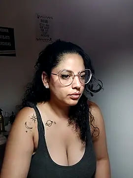 babyluna939 online show from February 8, 2026, 12:30 pm