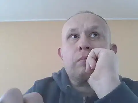 X46x online show from November 8, 2025, 8:36 am