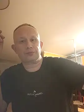 X46x online show from December 19, 2025, 5:14 am