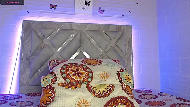 Snapshot of tami_vega chatting on June 4, 2026, 12:22 pm tami vega online show from June 4, 2026, 12:22 pm