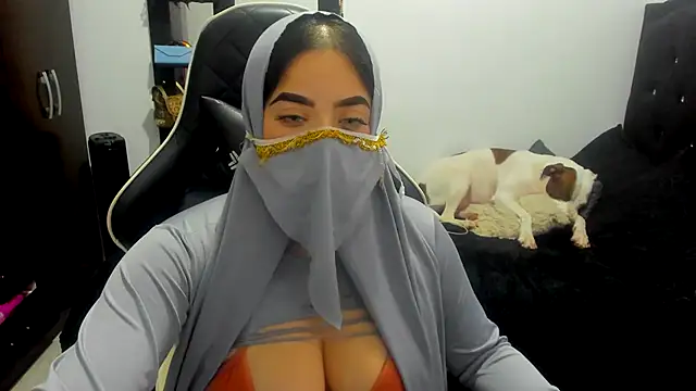 janna isa online show from October 18, 2025, 10:10 pm