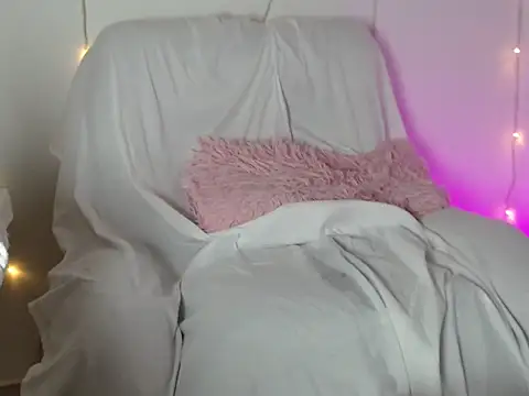 Snapshot of teffi_smith25 chatting on November 8, 2025, 1:22 pm teffi smith25 online show from November 8, 2025, 1:22 pm