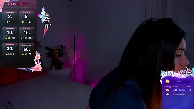 Snapshot of Laura_Leee chatting on December 30, 2024, 9:27 am Laura Leee online show from December 30, 2024, 9:27 am