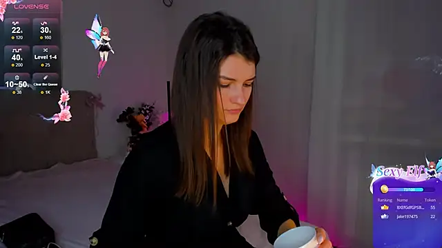 Snapshot of Laura_Leee chatting on January 9, 2025, 12:19 pm Laura Leee online show from January 9, 2025, 12:19 pm