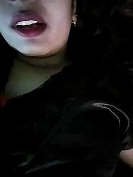 Snapshot of Miss-Siyaa chatting on December 8, 2024, 2:09 pm Miss-Siyaa online show from December 8, 2024, 2:09 pm